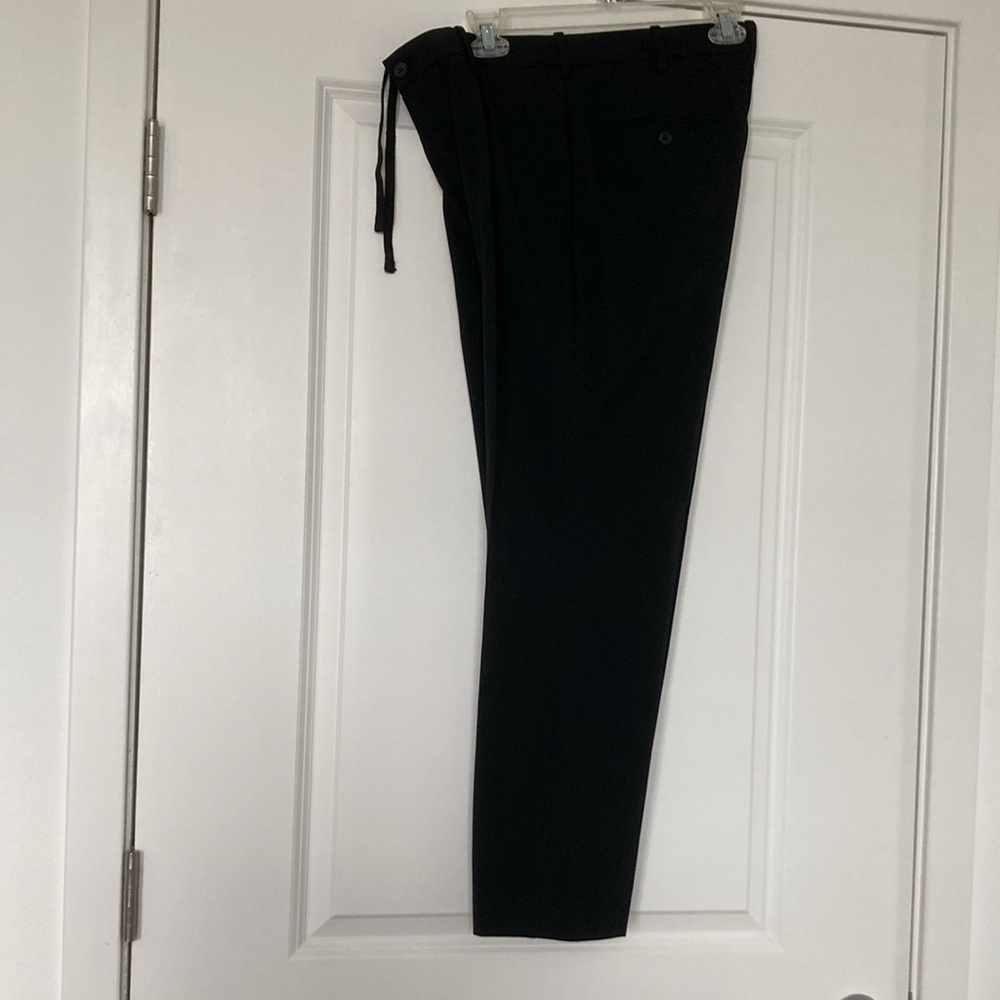 Men’s Uniqlo Smart Ankle Black Pants waist 30-33